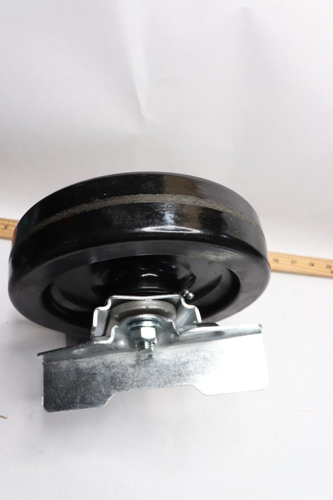Locking Wheel Caster Base 4-1/2" x 4" x 8" x 2"