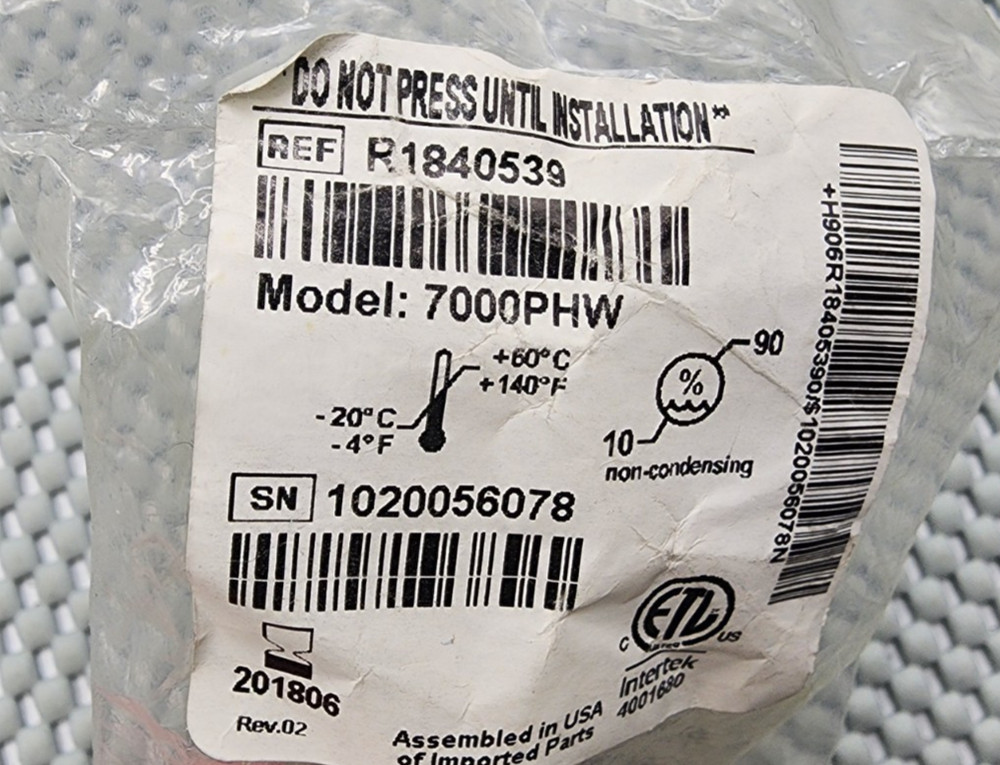 Philips Lifeline 7000PHW Wearable Help Button - NEW SEALED