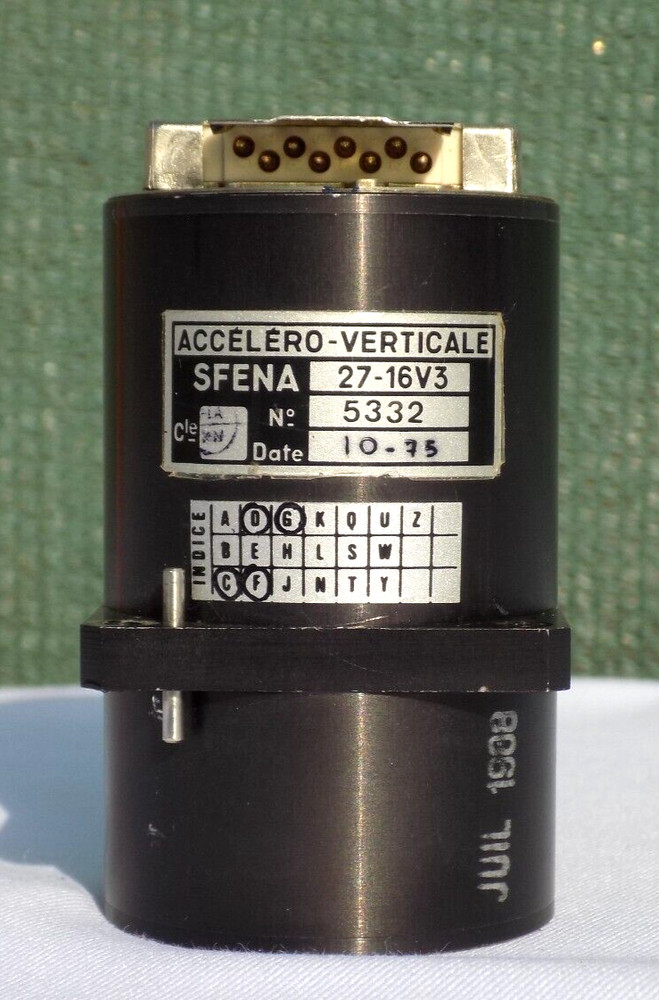 Vtg  SFENA Avion  Accelero-Verticale  (Souvenir Objet)