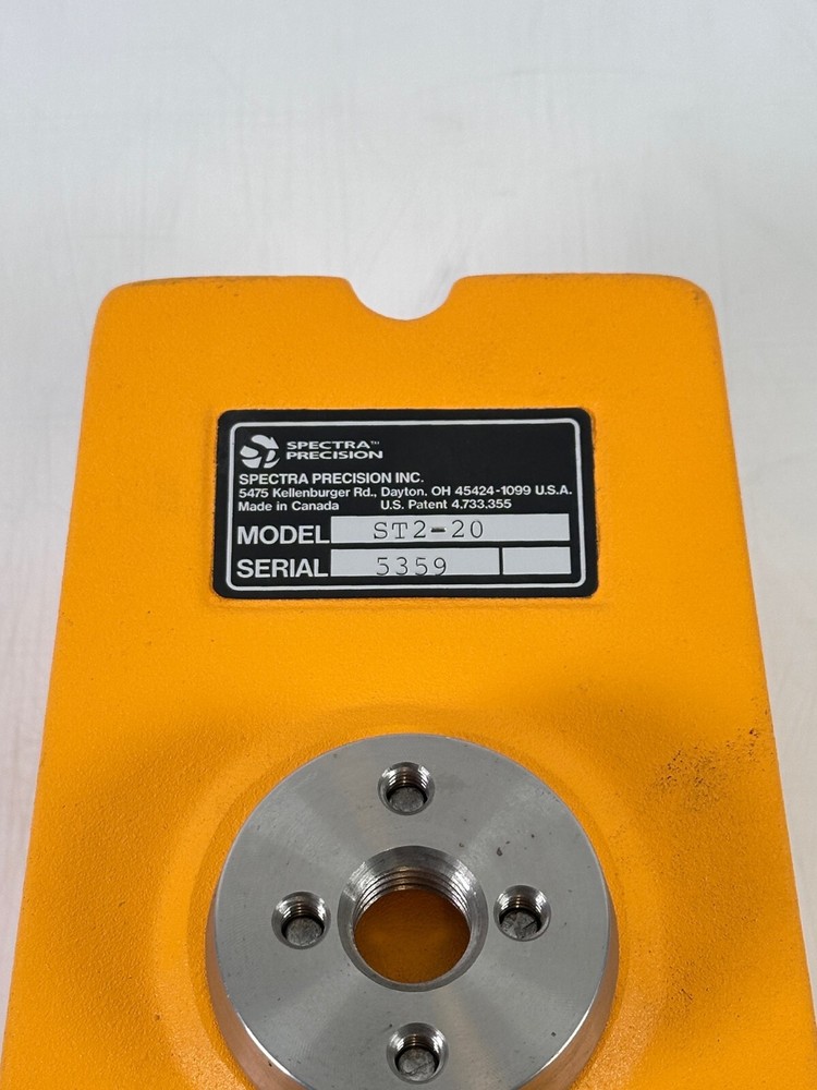 Spectra Precision Laserplane St2-20 w/ Case