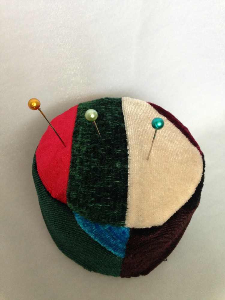 Pin cushion Homemade patchwork in gift box