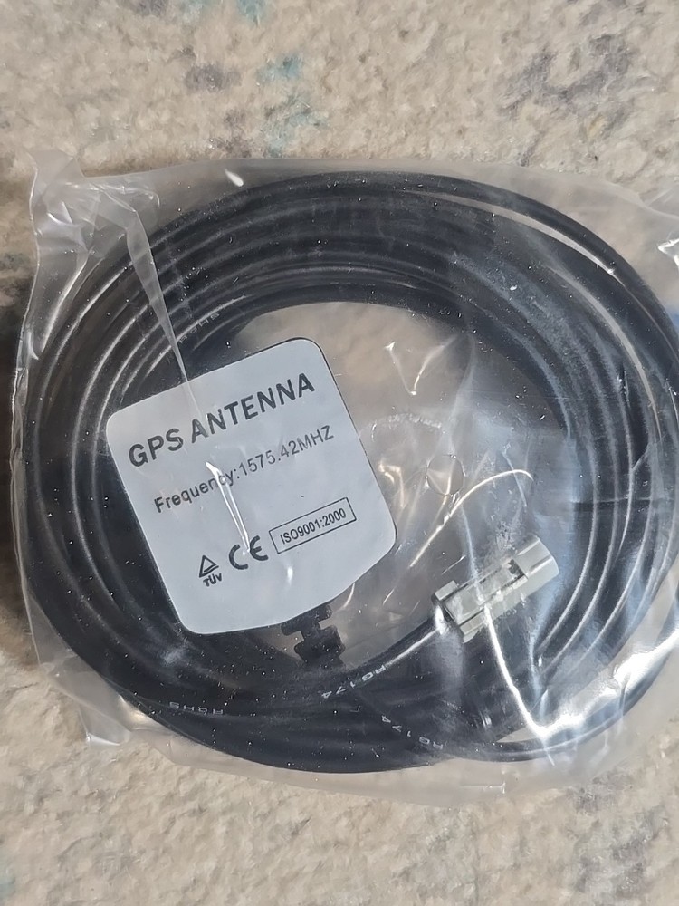 GPS Antenna Frequency  1575.42MHz  ISO9001:2000