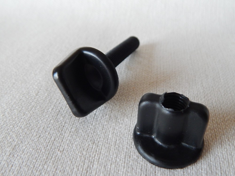 Universal Bolt for Coil Metal Detector, (8 mm).