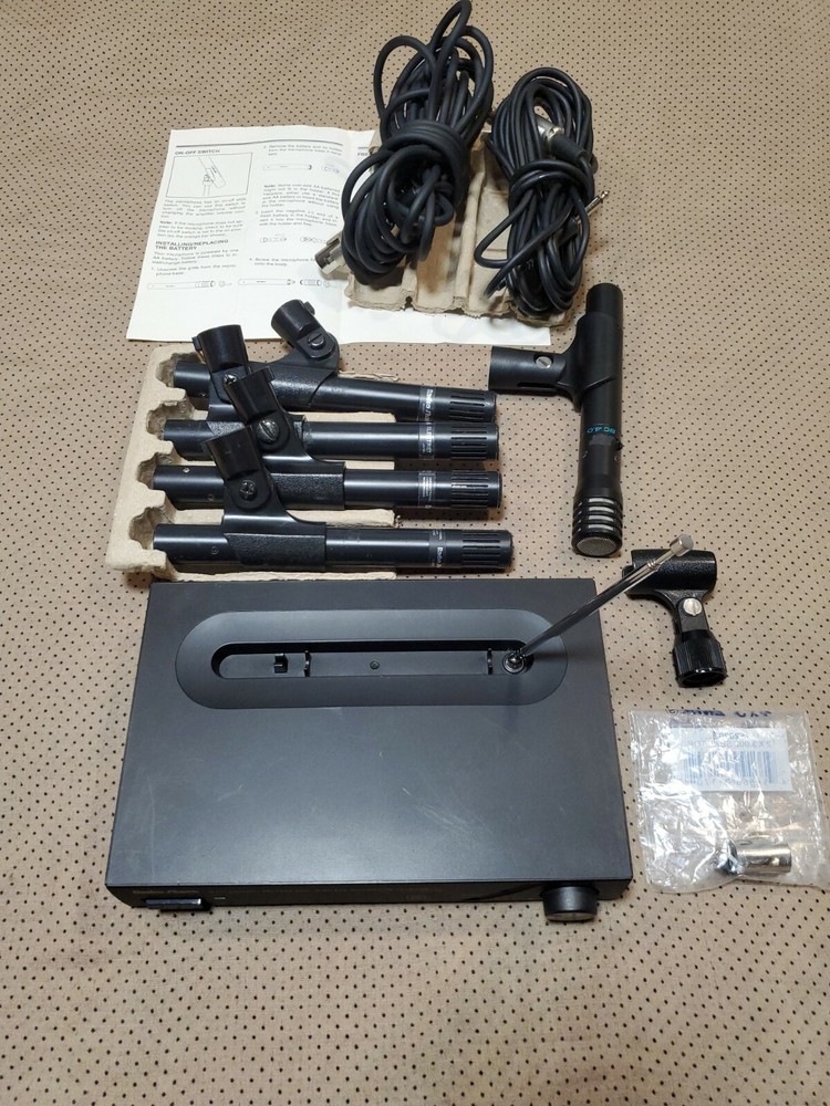 RadioShack 8- multi-channel professional wireless microphone receiver.