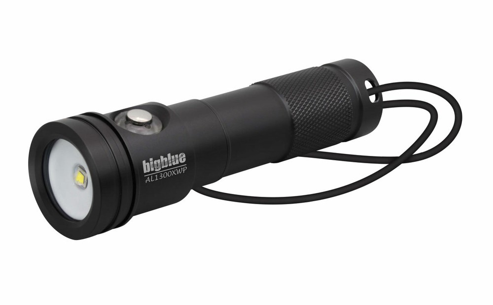BigBlue PC-AL1300XWP Extra Wide Beam Dive Light w/Hard Case