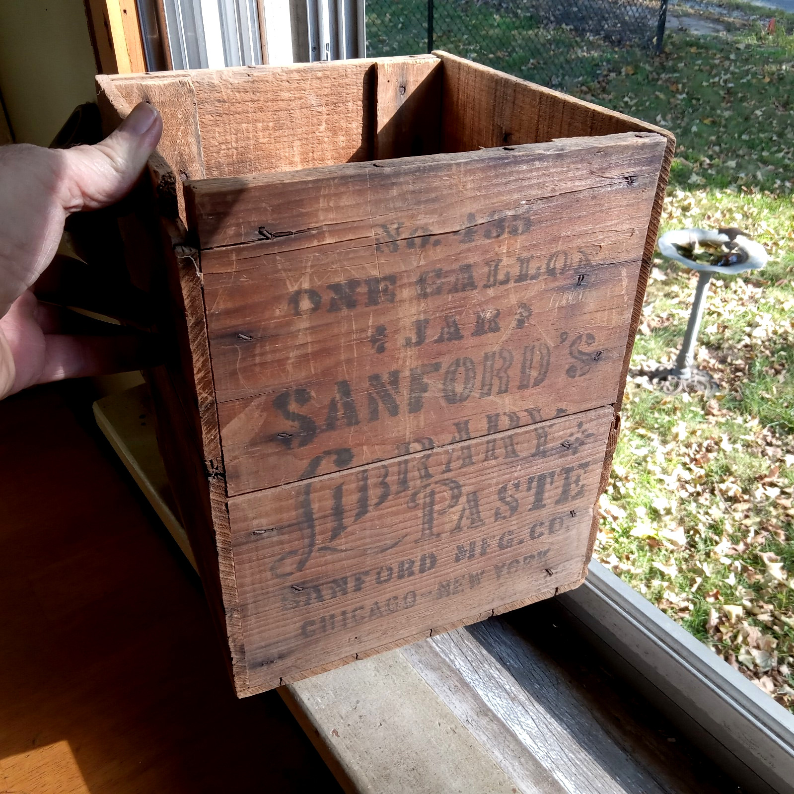 SANFORD'S INKS LIBRARY PASTE WOOD SHIPPING BOX 100 YEARS OLD PRINTED ALL 4 SIDES