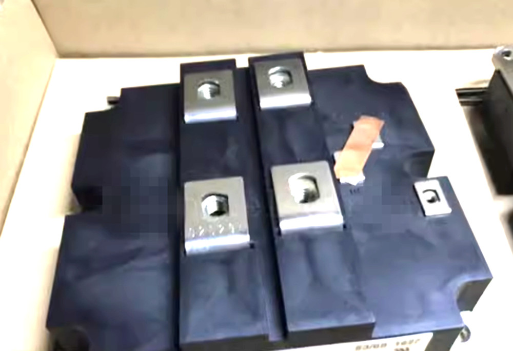 NEW INFINEON FF600R16KF4 Power Module Supply