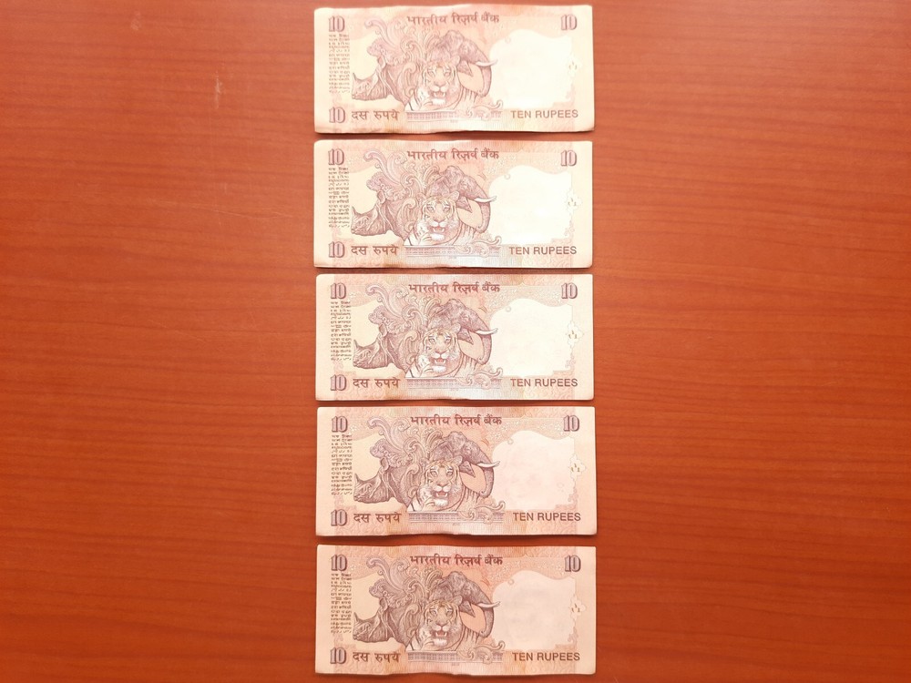 Indian 10 Rupee Notes with Lucky Consecutive Serial Numbers Brand New Bundle