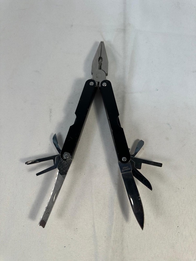 Blackman Fujitsu Multi Tool Camping