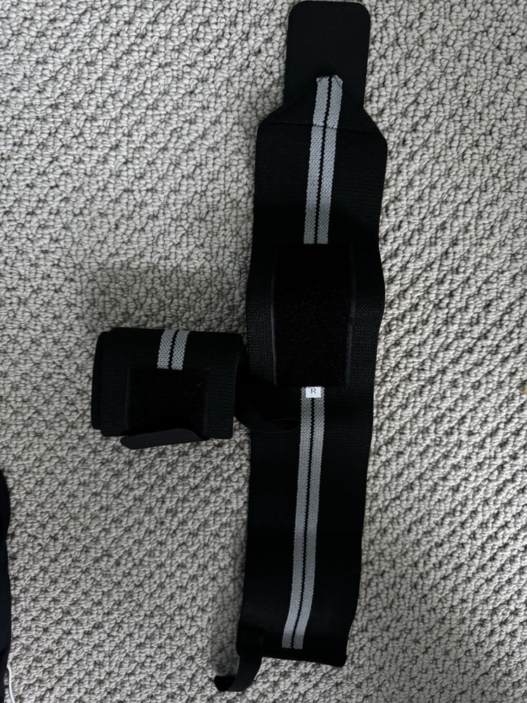 Wrist Wraps Men Medium Compression Support for Weight/power lifting Black Pair