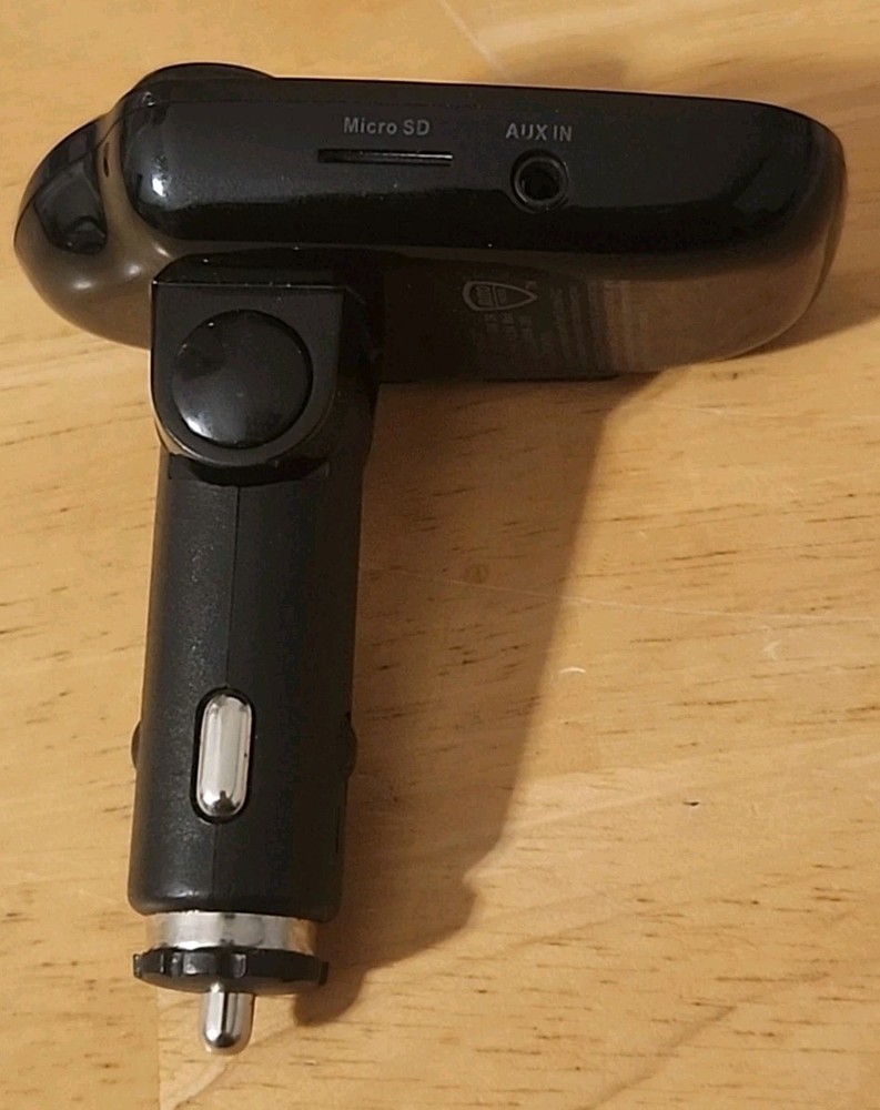 Auto Drive VM201 Bluetooth FM Wireless Transmitter with Dual USB Charging Ports