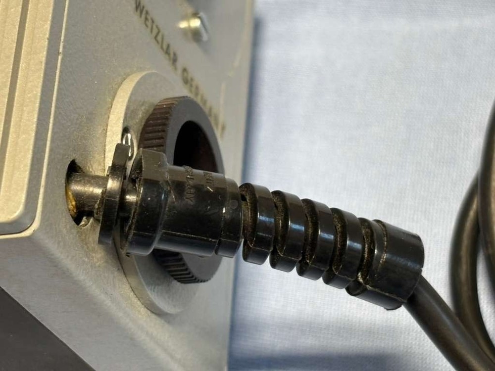 Leitz Wetzlar Illuminator Attachment Assembly Part