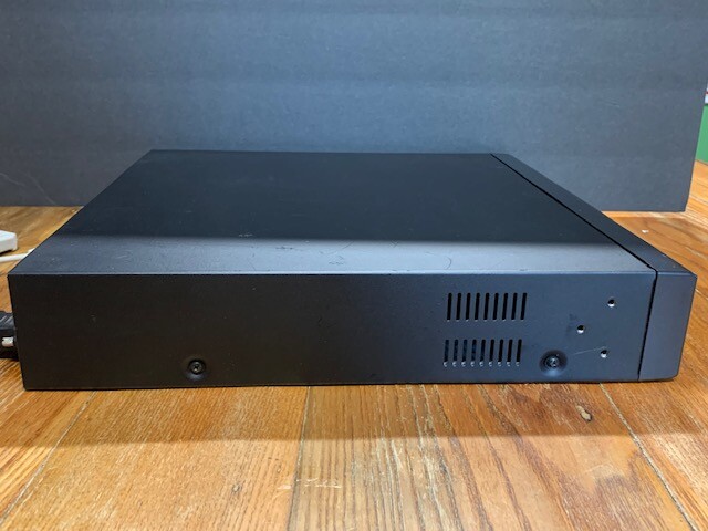 VITEK VT-EH8 8 Channel Digital Video Recorder