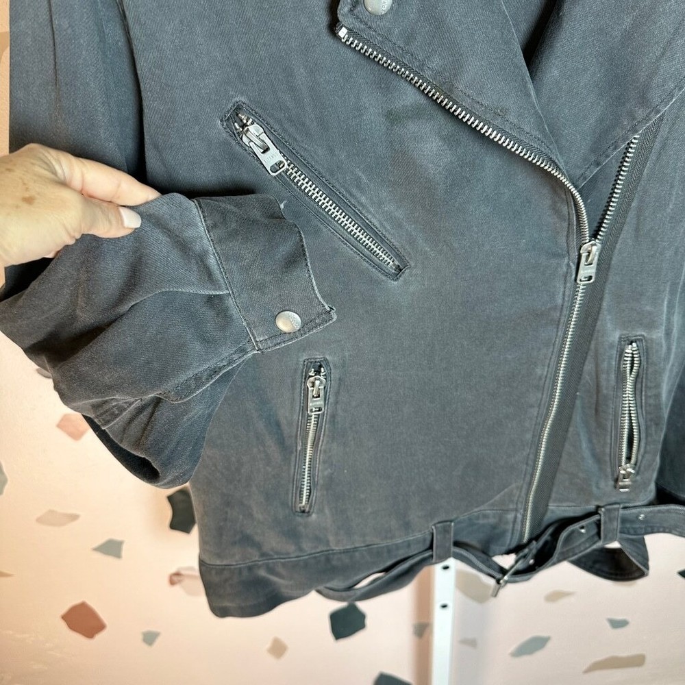 EXPRESS Dark Gray Black Washed Denim Jacket, Size M/L