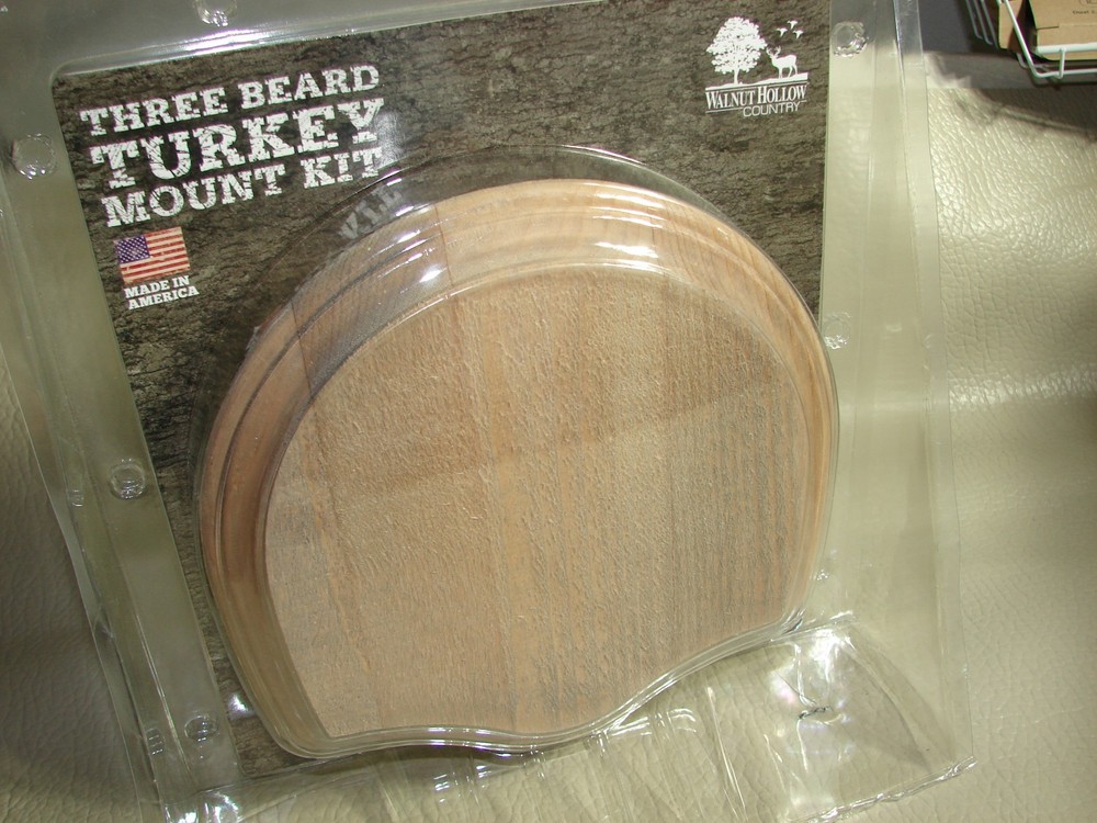 WALNUT HOLLOW Turkey Tail & Beard Mounting Kit Model X7862  -#26