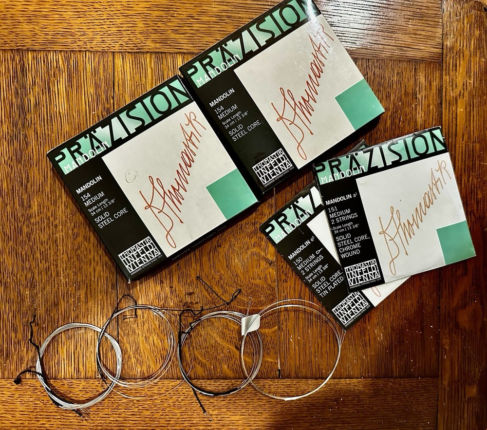 Thomastik-Infeld Mandolin 154M, 2+Sets.