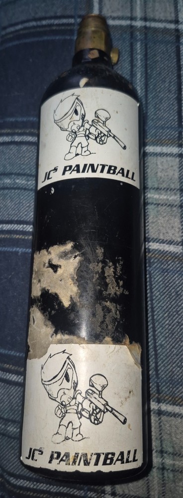 12 Oz. CO2 Paintball Canisters