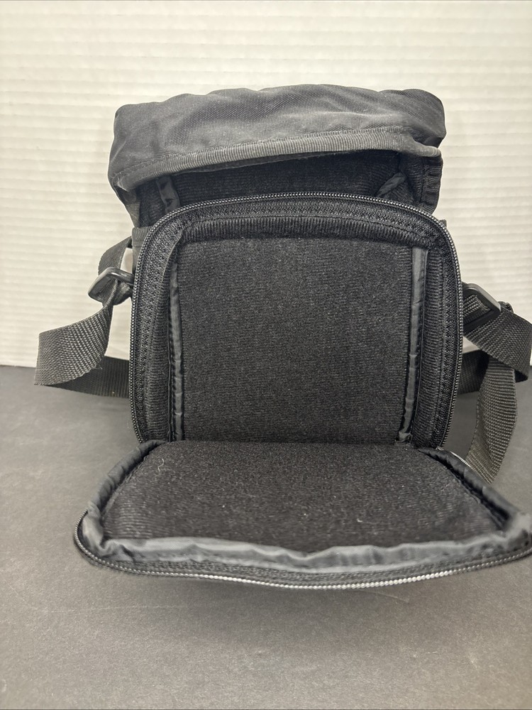 Vintage Case Logic CD Player Walkman Discman Carrying Case Soft Shoulder Strap