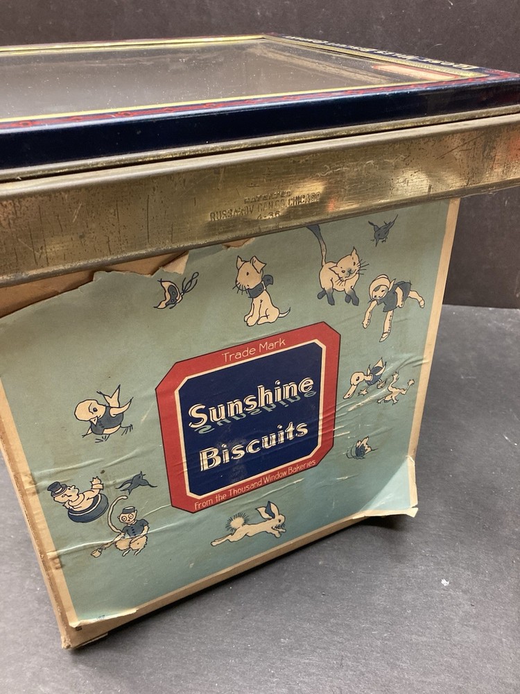 Sunshine Biscuits Glass Top Store Display Box