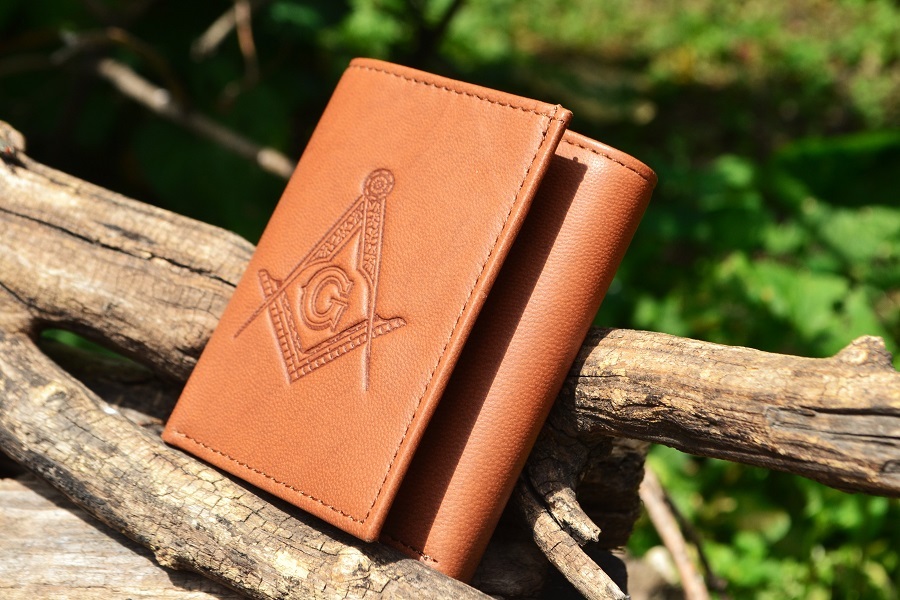 Masonic Tan Leather Tri-Fold Wallet - RFID Protected - Square and Compasses