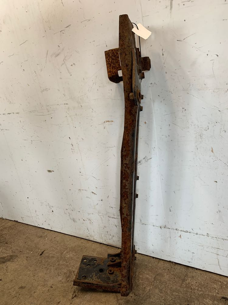 2006 Peterbilt 379 Frame Crossmember (648-10465)