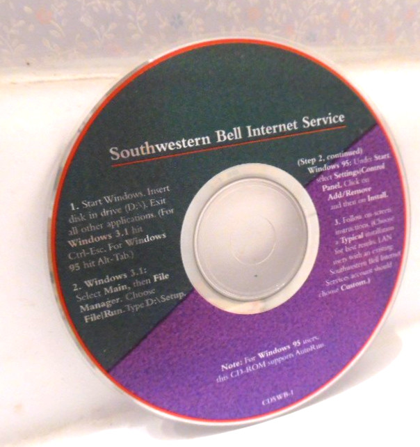 7 Vintage Internet Service Software CDs - SWBell, Netcomplete, Internet Explorer
