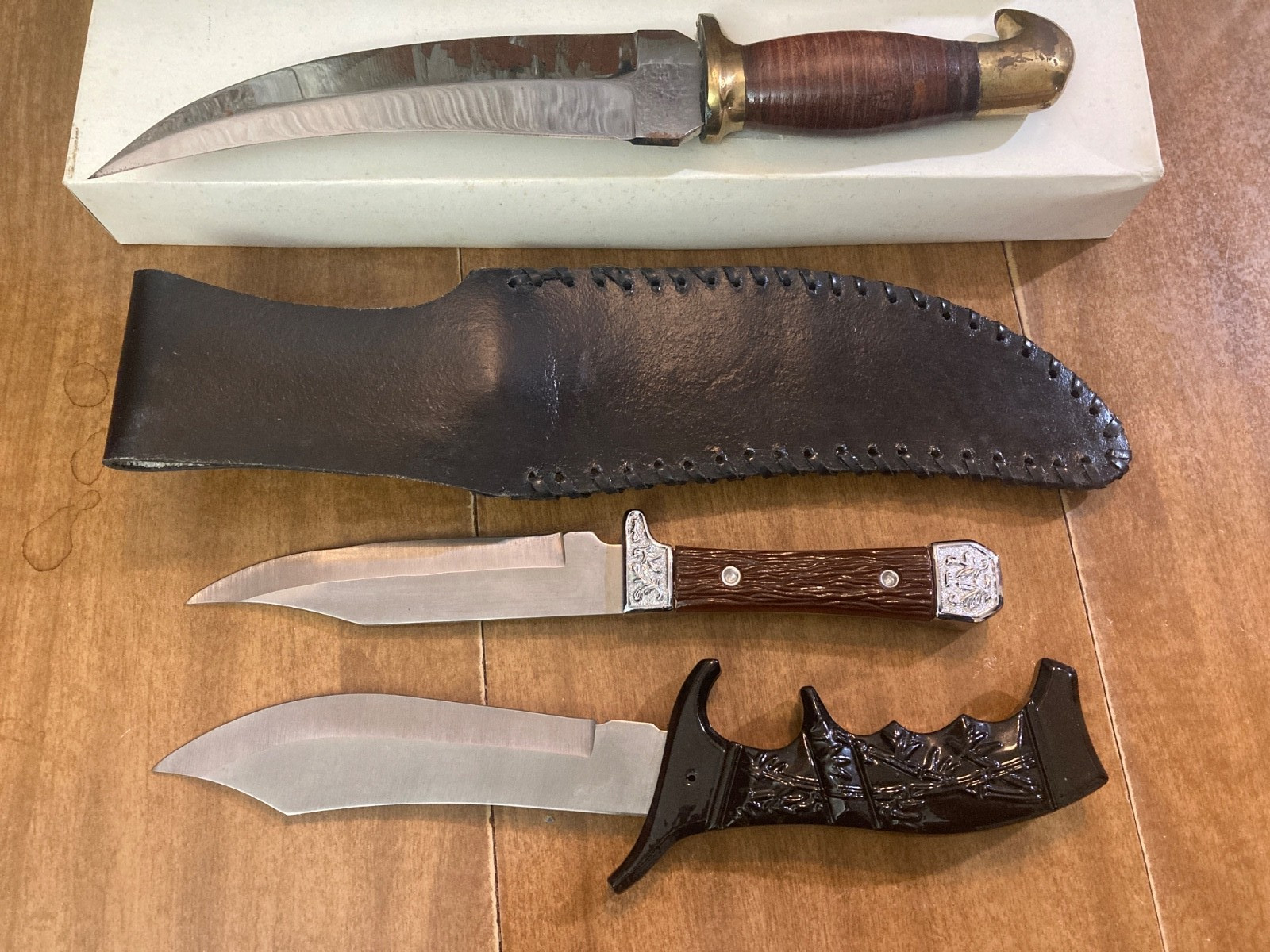 Vintage Fixed Blade Knife Lot Large Hunting Survival Display 1 w/Box Sheath