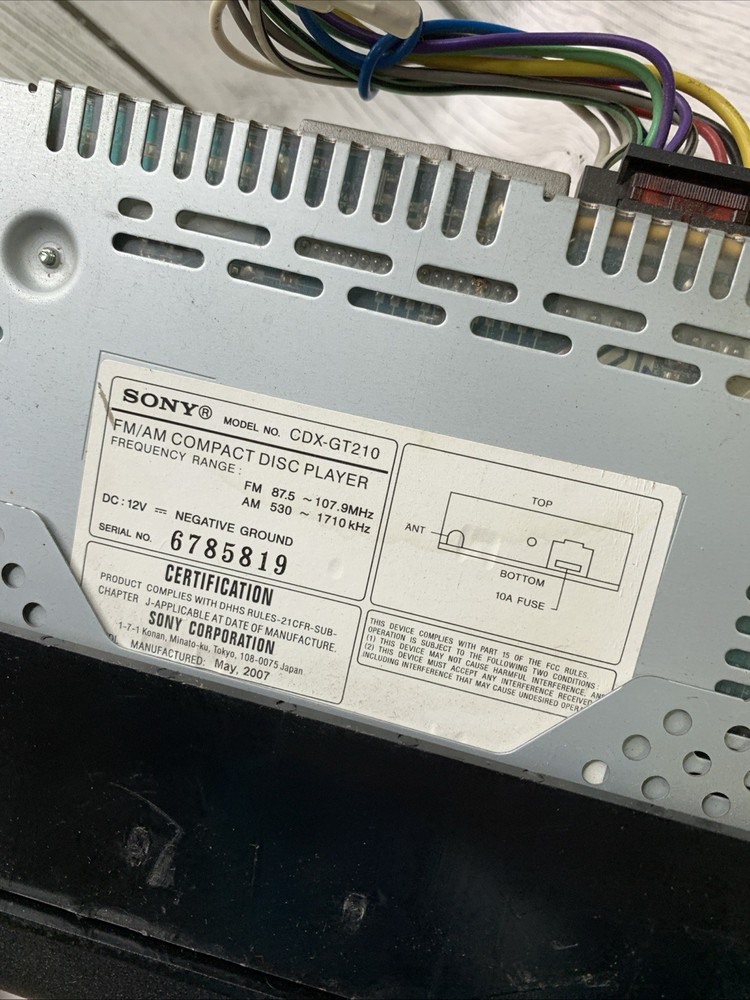 Sony CDX-GT210 Car Stereo Xplod Untested