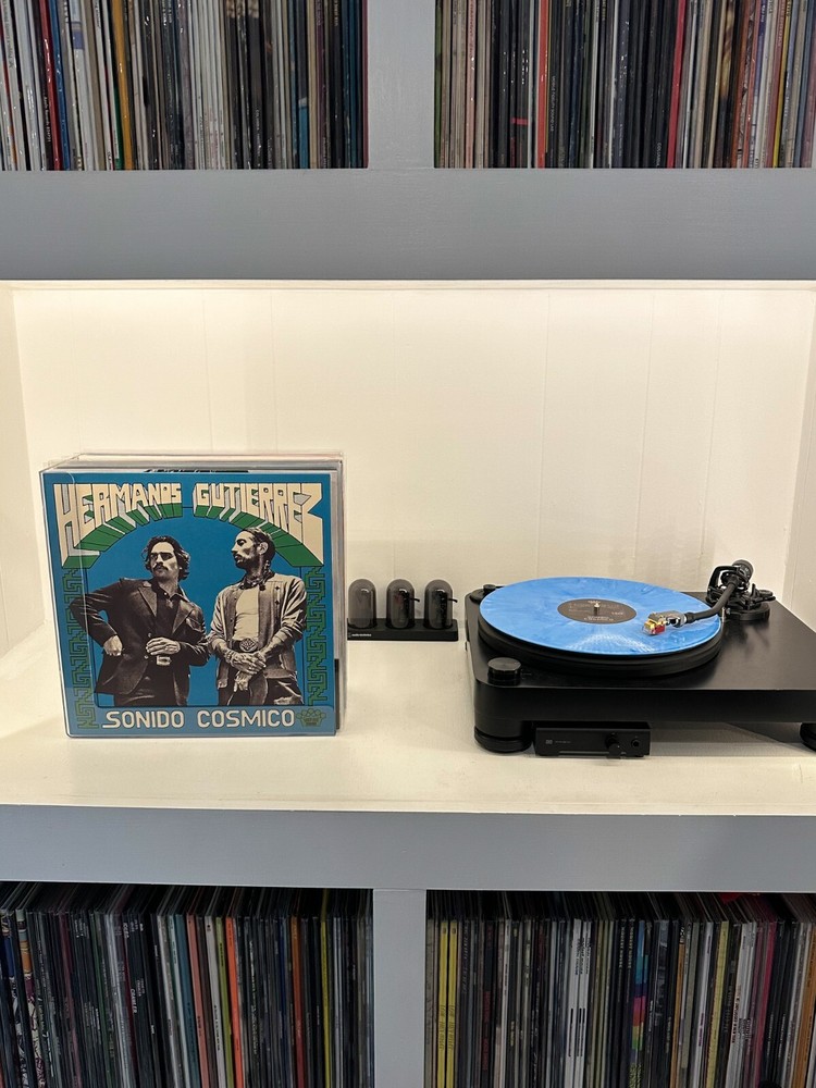 Record Corner: Record Storage & Display Unit