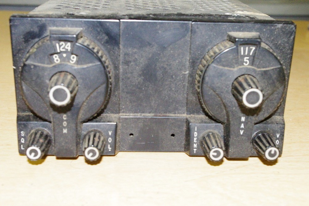 Avionic Transmitter, unknown manufacture