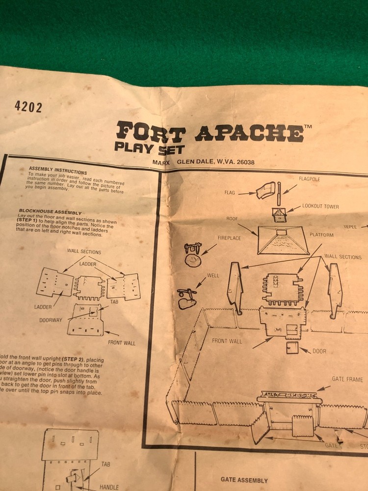 ORIGINAL MARX FORT APACHE PLAYSET #4202 INSTRUCTION SHEET P-0037-A
