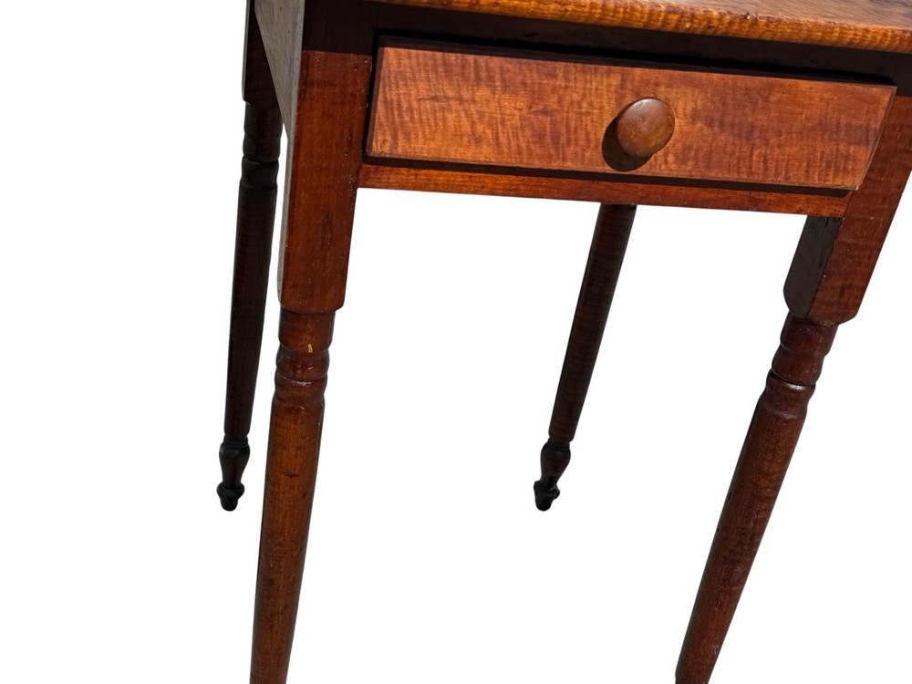 Antique tiger maple side table work stand 1 drawer sheraton 1820