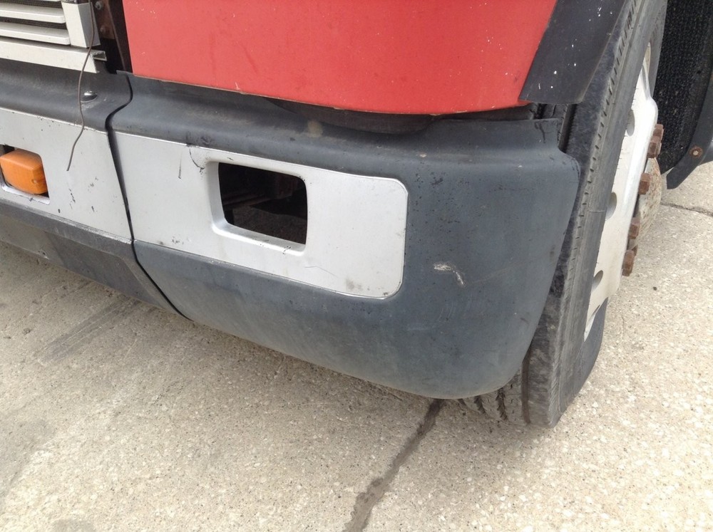 Freightliner FLT Left/Driver Bumper End - Used