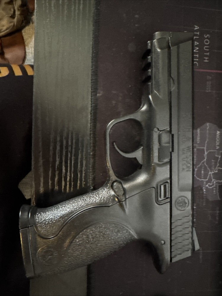 Smith & Wesson M&P 40 BB Pistol