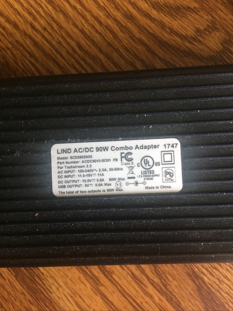 Lind Electronics AC/DC 90W Combo Adapter