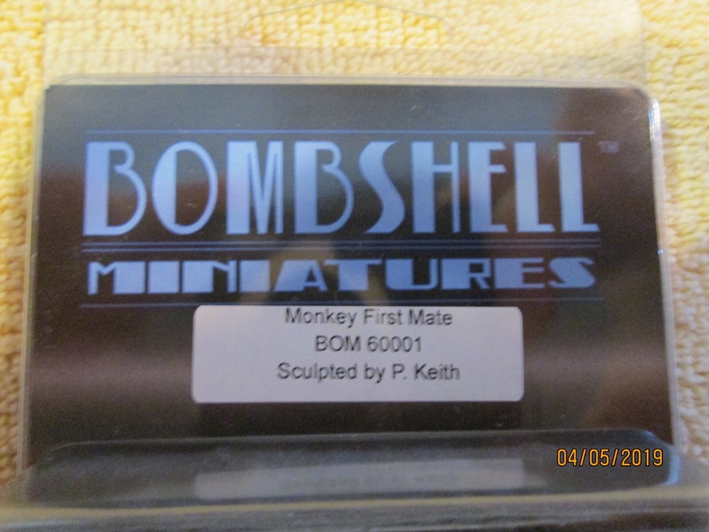 Bombshell BOM60001 Monkey First Mate (Sidekicks) Pirate with Pistol TRAY #1