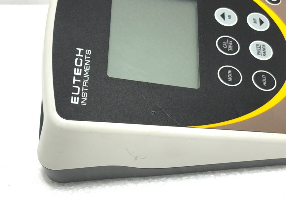 Eutech Instruments CON 700 Portable Hand Held Conductivity Meter
