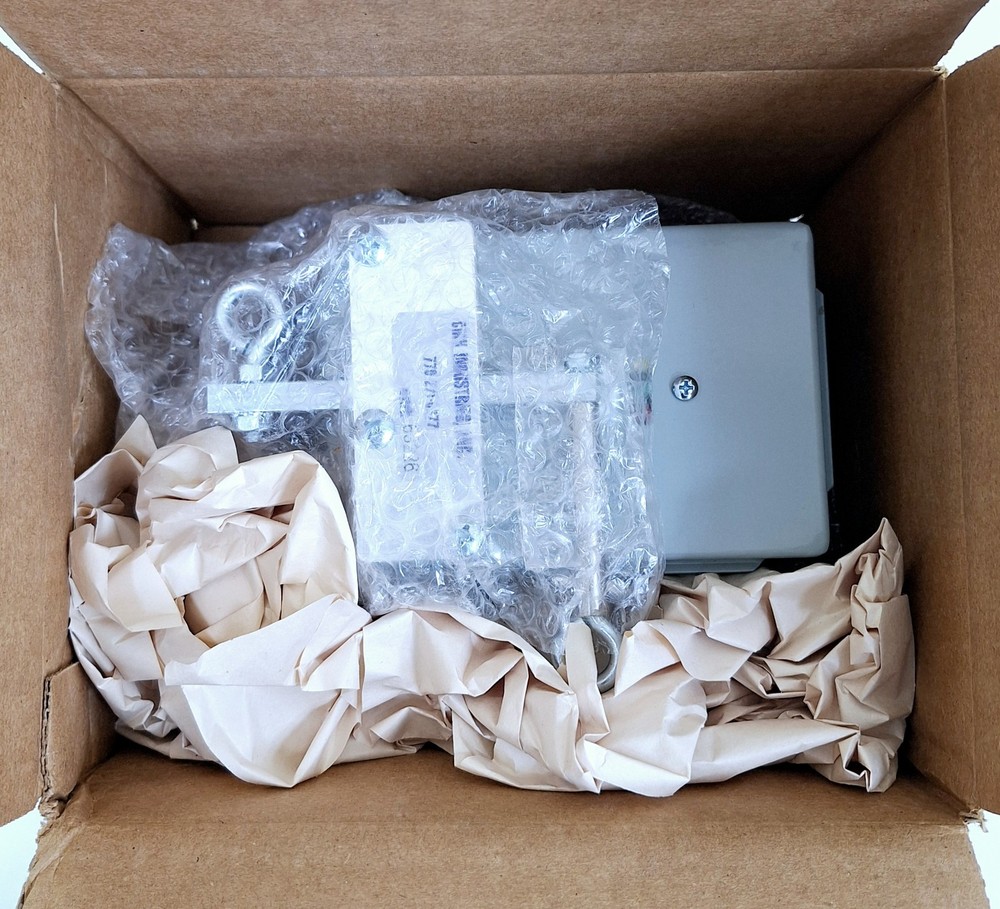 CMH Industries 1663-4CLVA Qas Andon Call Switch