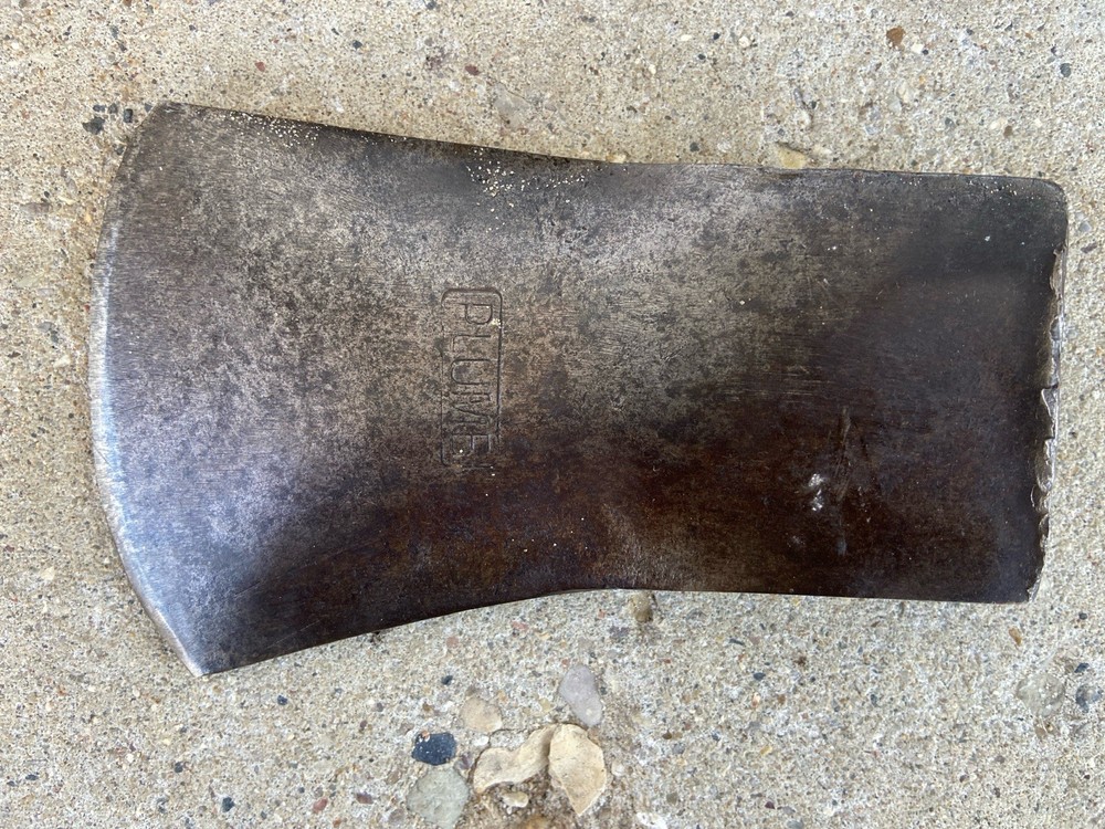 VINTAGE PLUMB MADE IN USA SINGLE BIT AXE HEAD