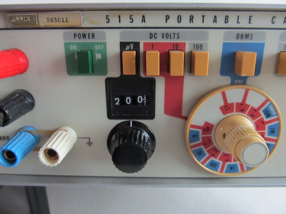Fluke 515A Portable Calibrator, Working Condition
