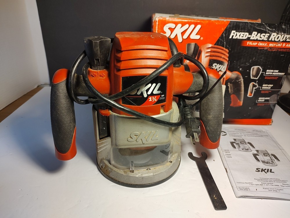 Skil Router Model 1810 , 9.0 AMP 1 3/4 HP