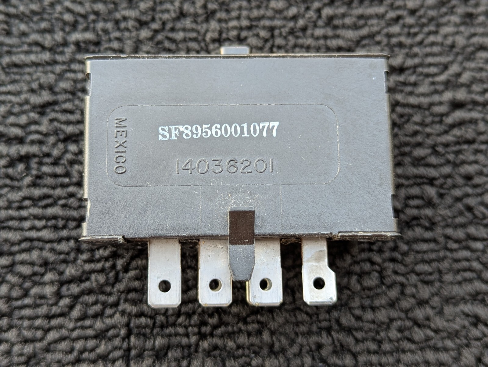 Jeep Cherokee Door Ajar Buzzer Warning SF8956001077 14036201 - FREE SHIPPING