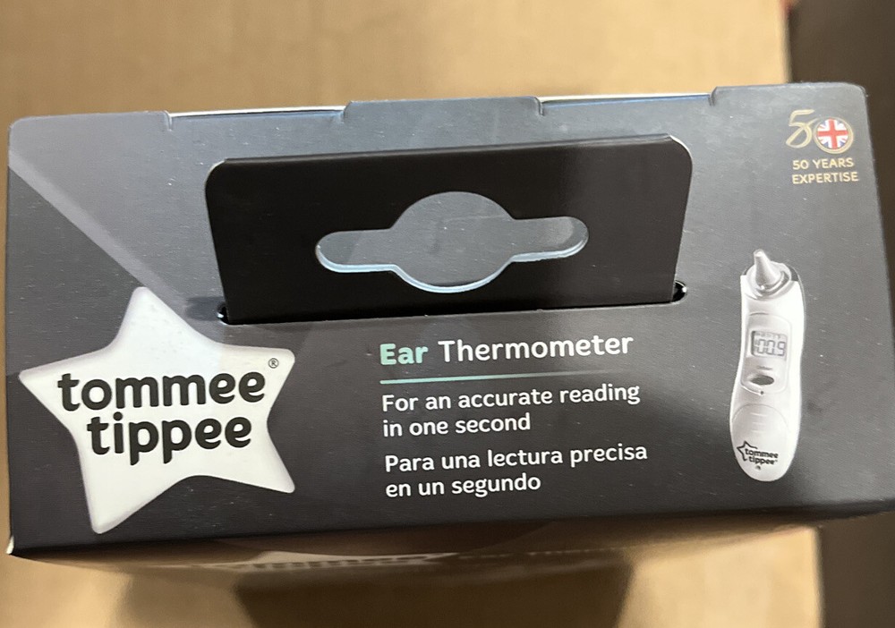Tommee Tippee Digital Ear Thermometer Temp Alarm, 2 Second Reading NEW