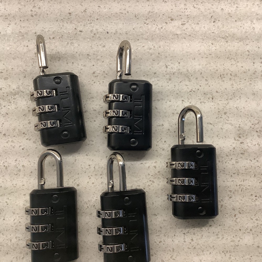Preowned Seven 7 Tumi Combination Lock Baggage Luggage