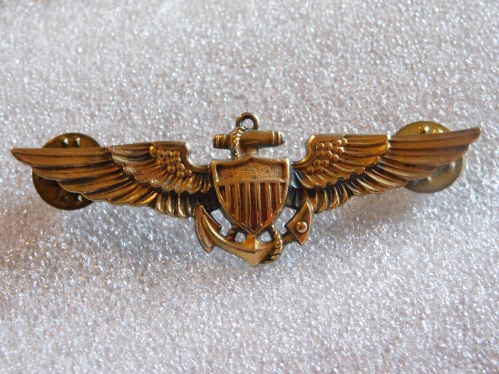 1/20 10K Gold Filled & Sterling WWII United States Navy Pilot Wings Pin Badge