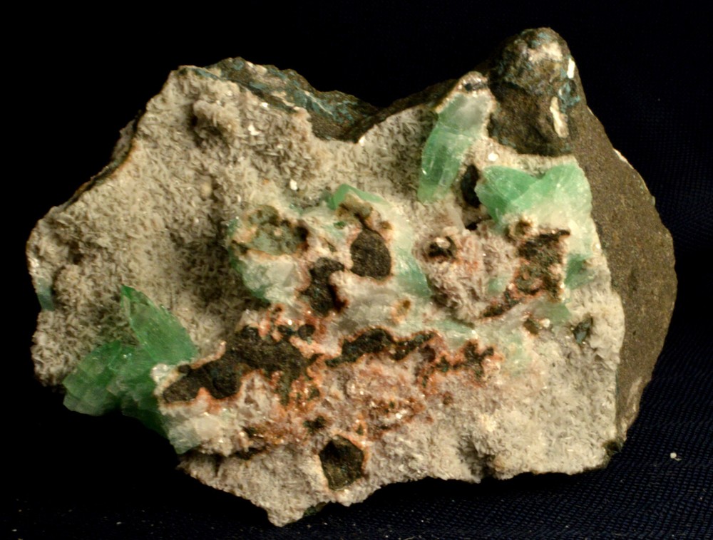 #6947 Green Apophyllite - India