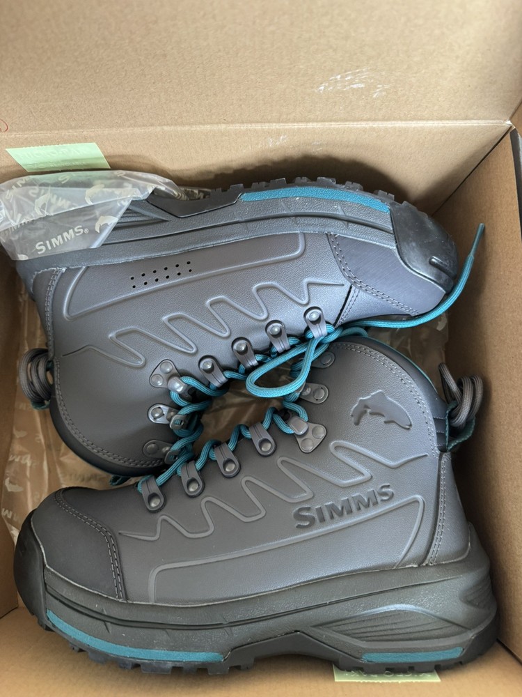 Simms Women’s Freestone Wading Boot Size 7 New In Box