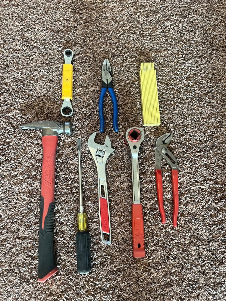 lineman pole climbing gear