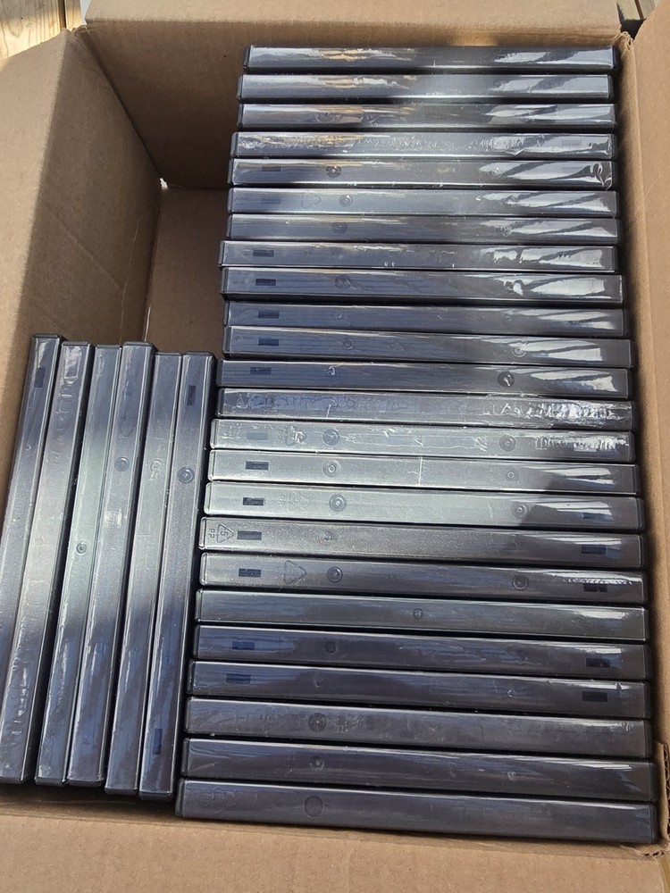 empty dvd cases lot of 30