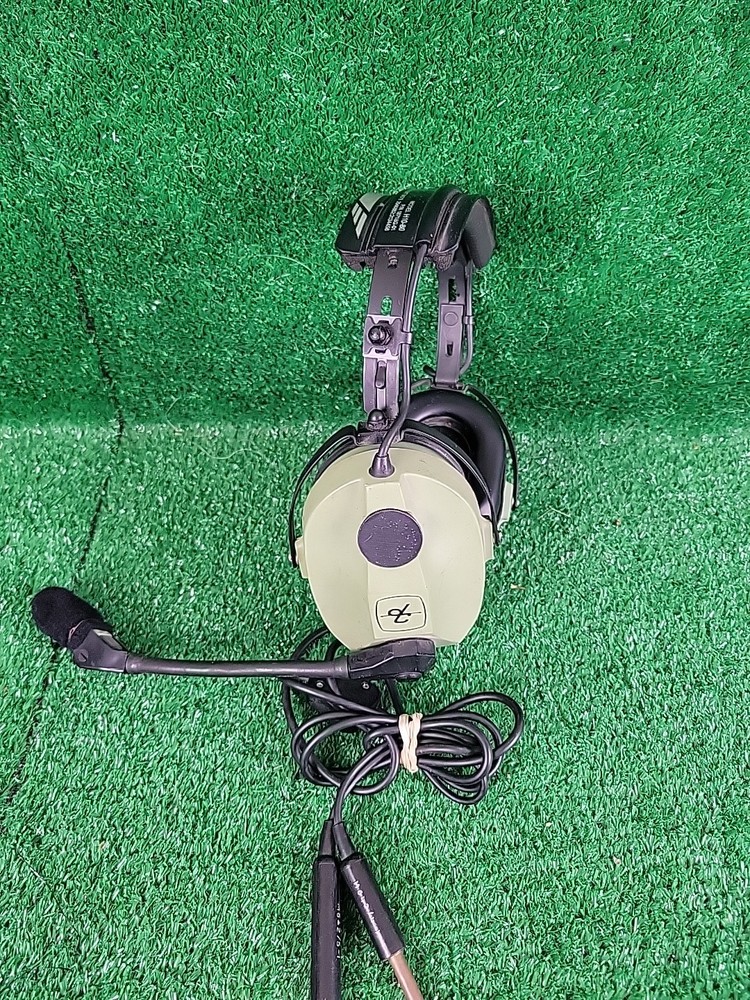 David Clark Aviation Headset Model H10-80 (Untested)